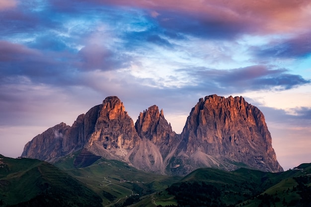 Mesmerizing view of sassolungo mountain, italy | The Web Univers